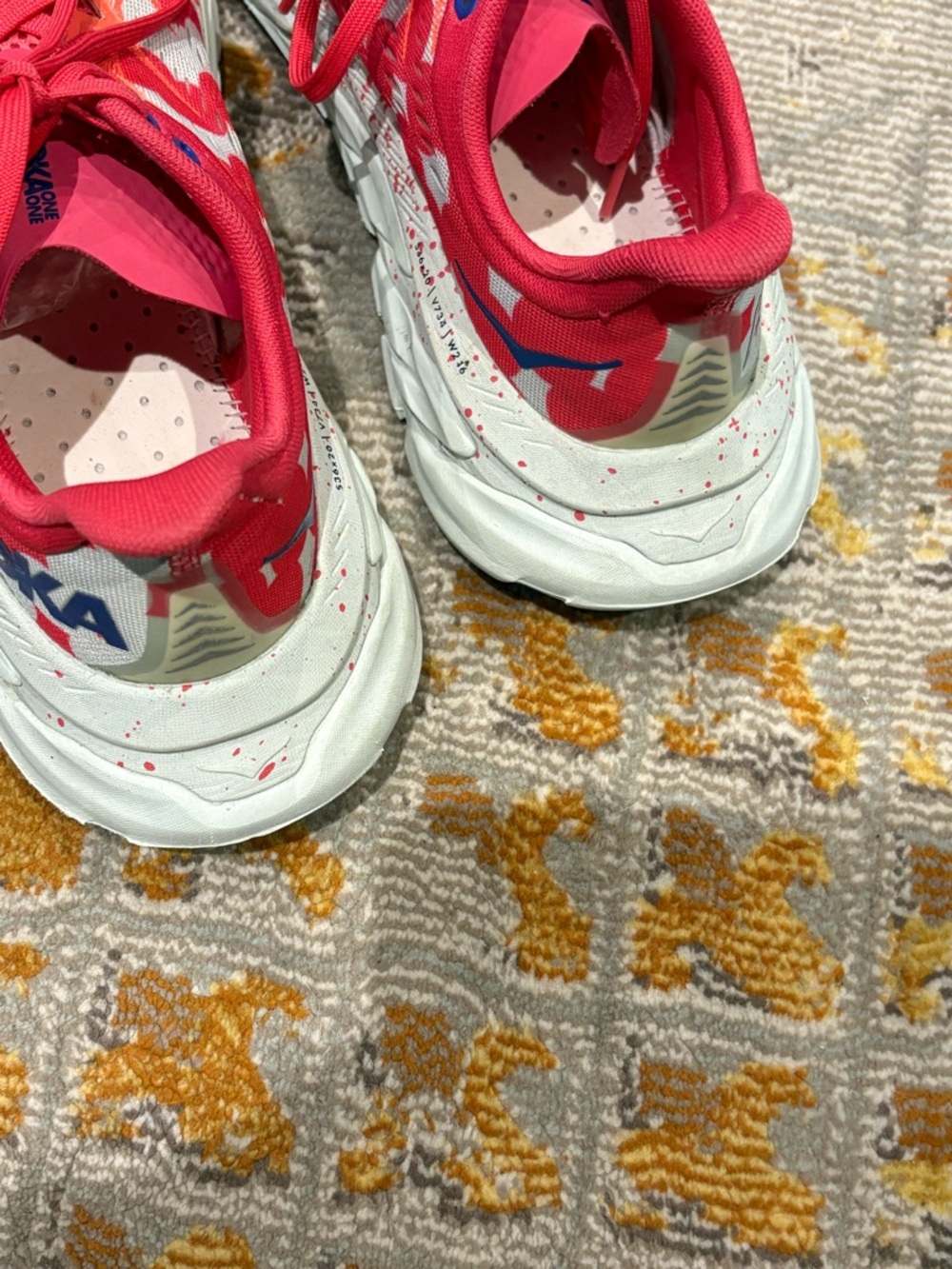 Hoka One Clifton Edge Running Shoes - Picture 6 of 7